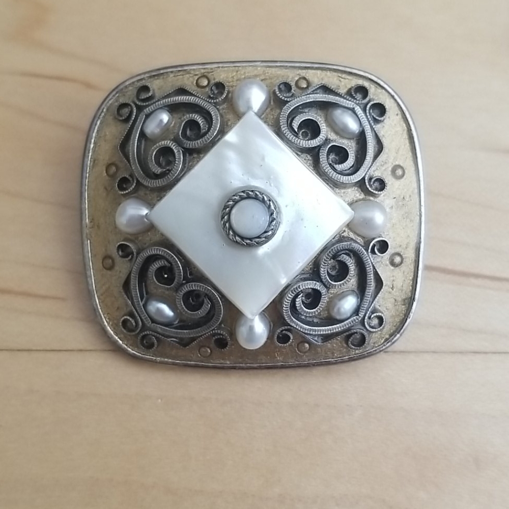 Vintage Square Broach or Pin